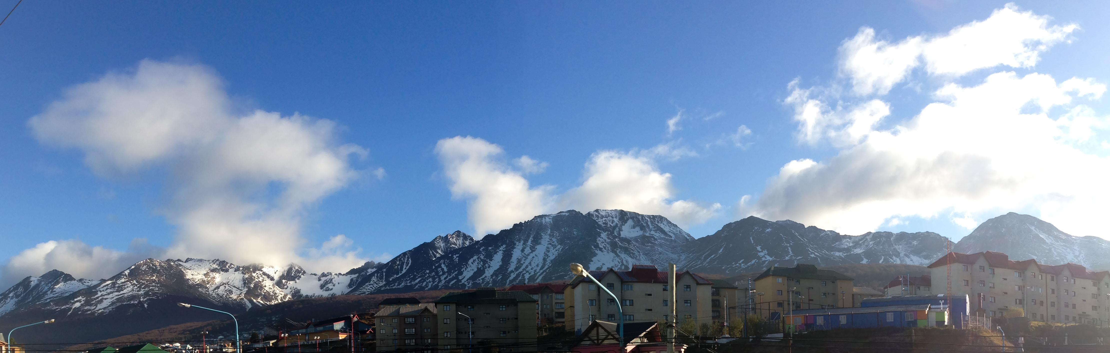 Patagonia Austral Apartamentos Ushuaia Bagian luar foto